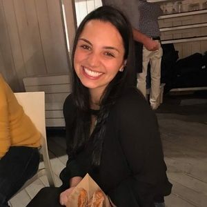 Meet your Posher, Rebecca